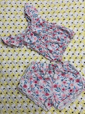 1st Kiss Girls Floral Ruffle White Pink Two Piece Matching Outfit Set Size 7/8 !